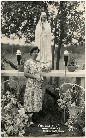 Reine du Très Saint Rosaire – Médiatrice de la Paix